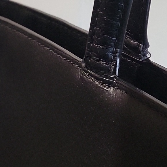 Kate Spade New York Ellis Robinson Bow Tote Bag - Picture 12 of 14